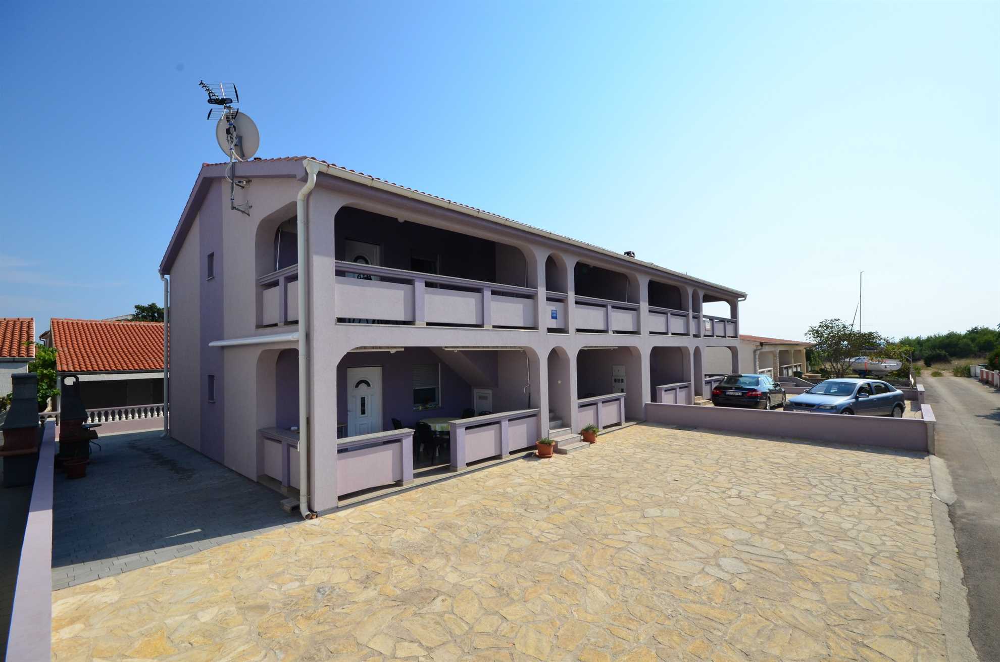 Apartman u prizemlju | za 2-3 osobe | Idealno za obitelji s djecom