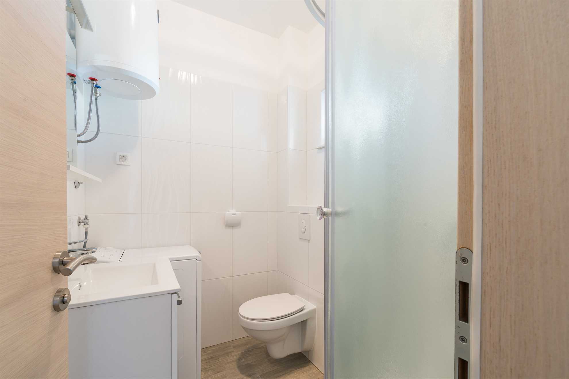 30 m from beach | apartment with sea view | air conditioning, satellite TV, WiFi