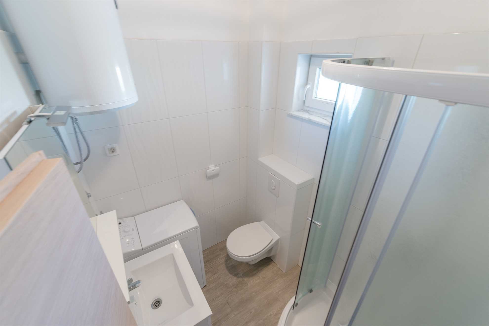 30 m from beach | apartment with sea view | air conditioning, satellite TV, WiFi