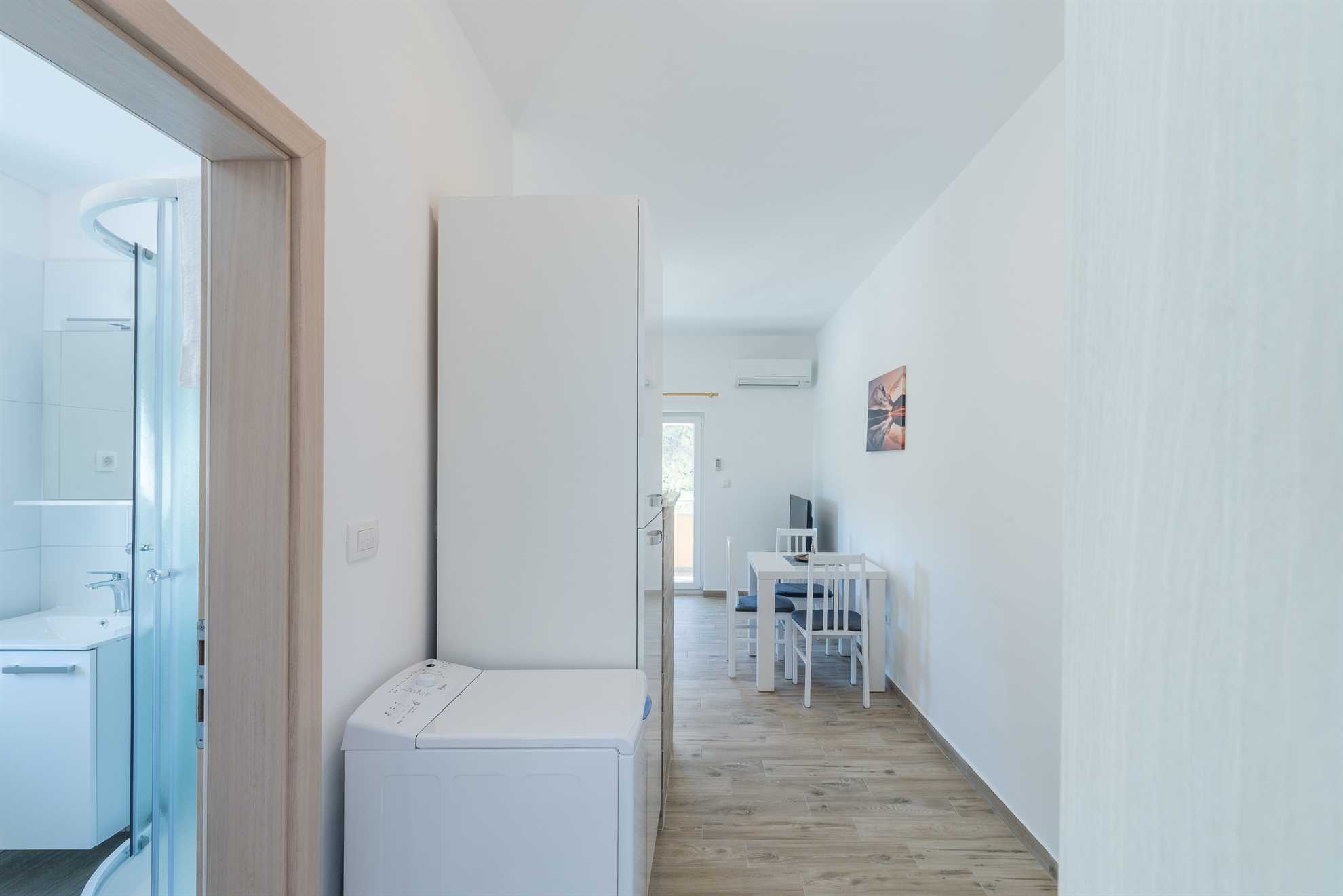 Luksuzan apartman na samo 30 m od plaže | 4 zvjezdice | s pogledom na more | za 2 osobe