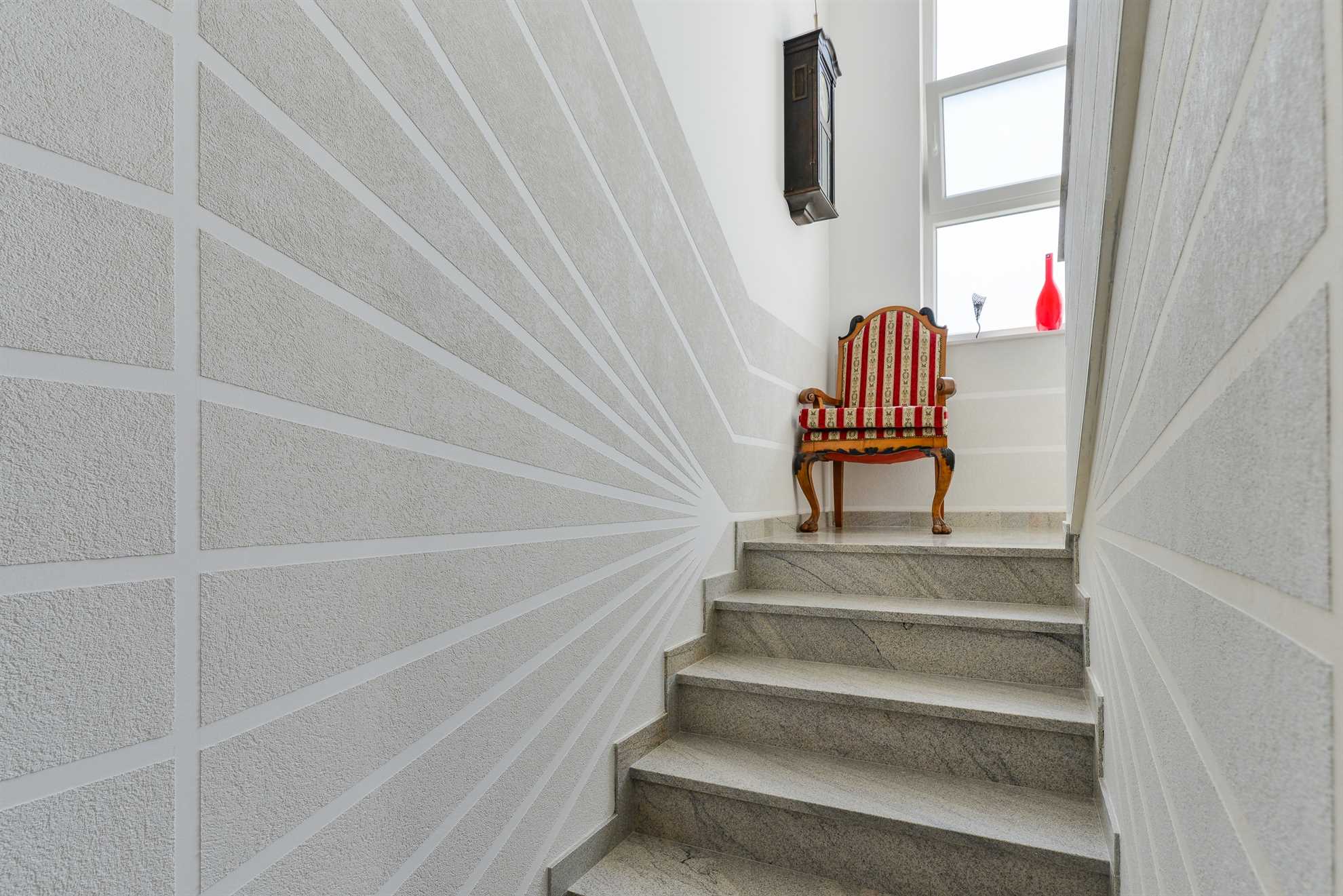 Apartman s 4 zvjezdice | luksuzan s bazenom | za 4 osobe i s pogledom na more