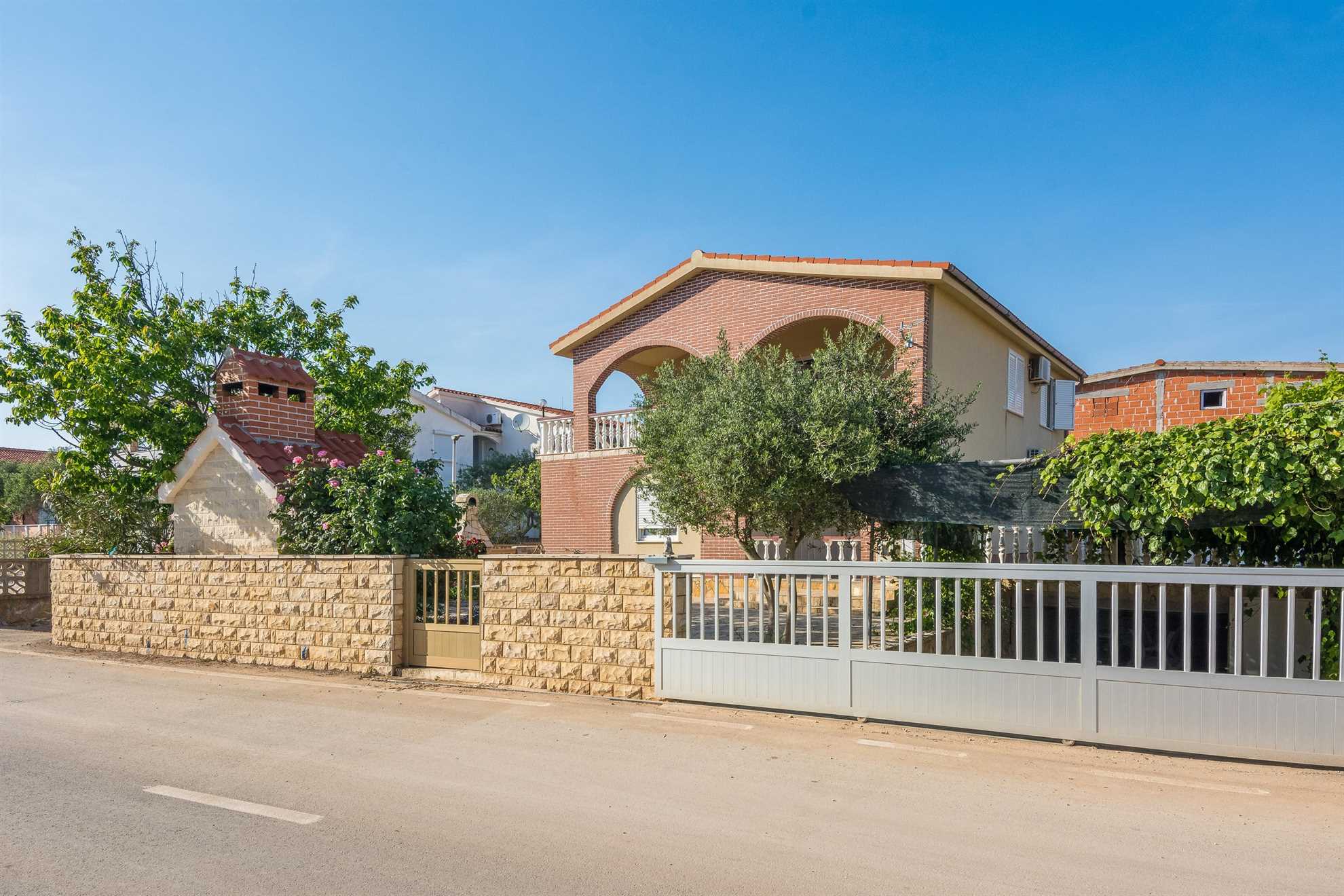 Apartman za 2-4 osobe I 200m od plaže | Klima, satelitska tv, Internet