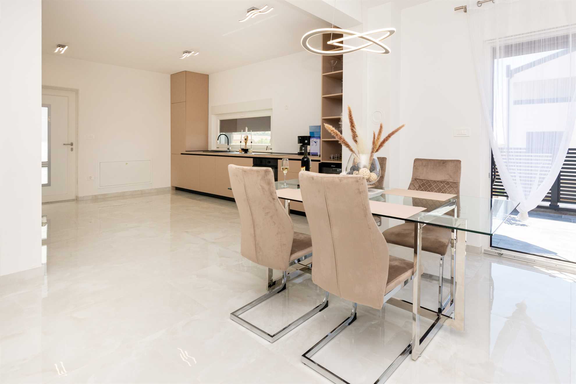 4 zvjezdice | Idealno za 4-5 osoba | Luksuzan apartman