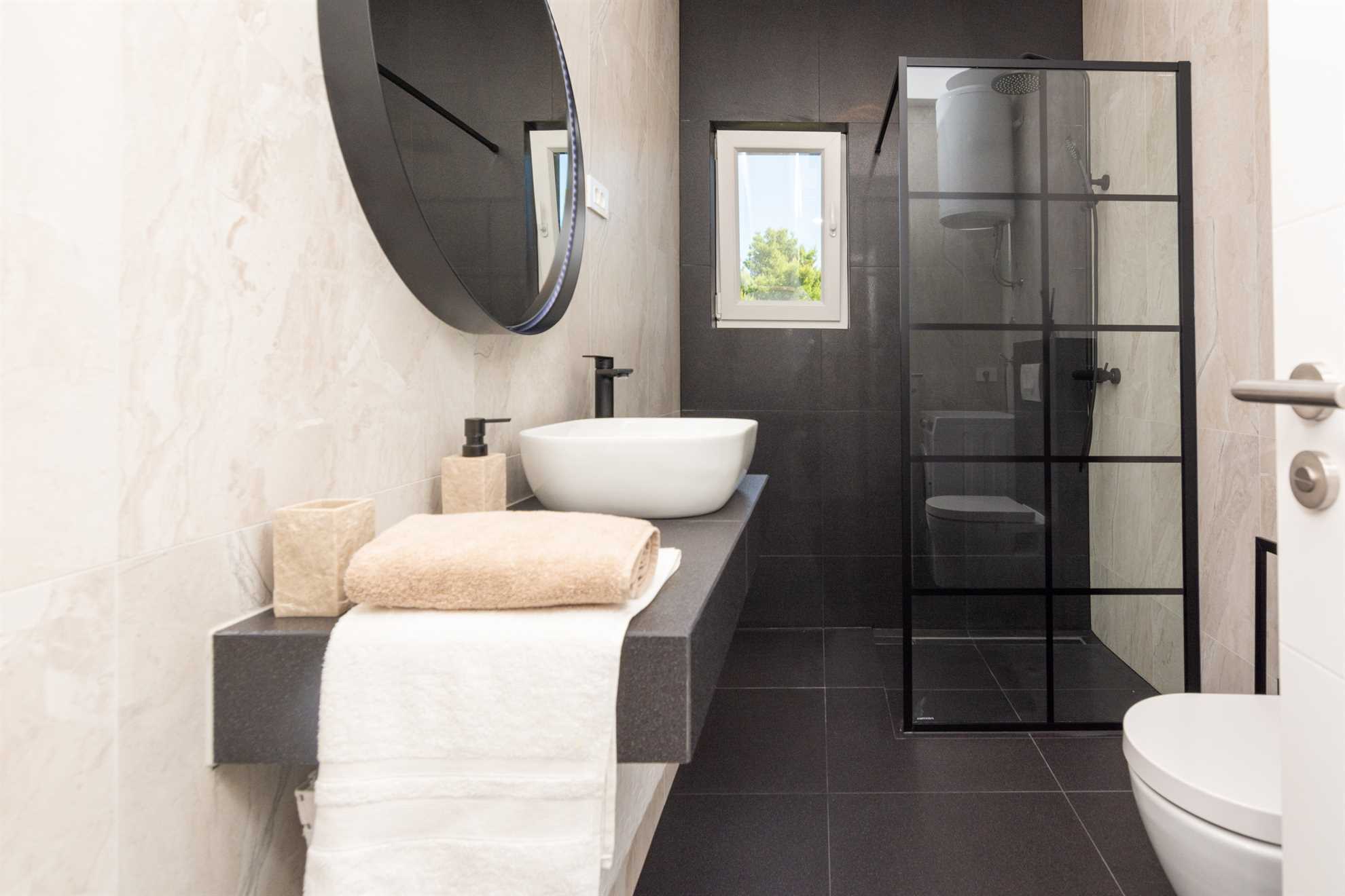 4 zvjezdice | Idealno za 4-5 osoba | Luksuzan apartman