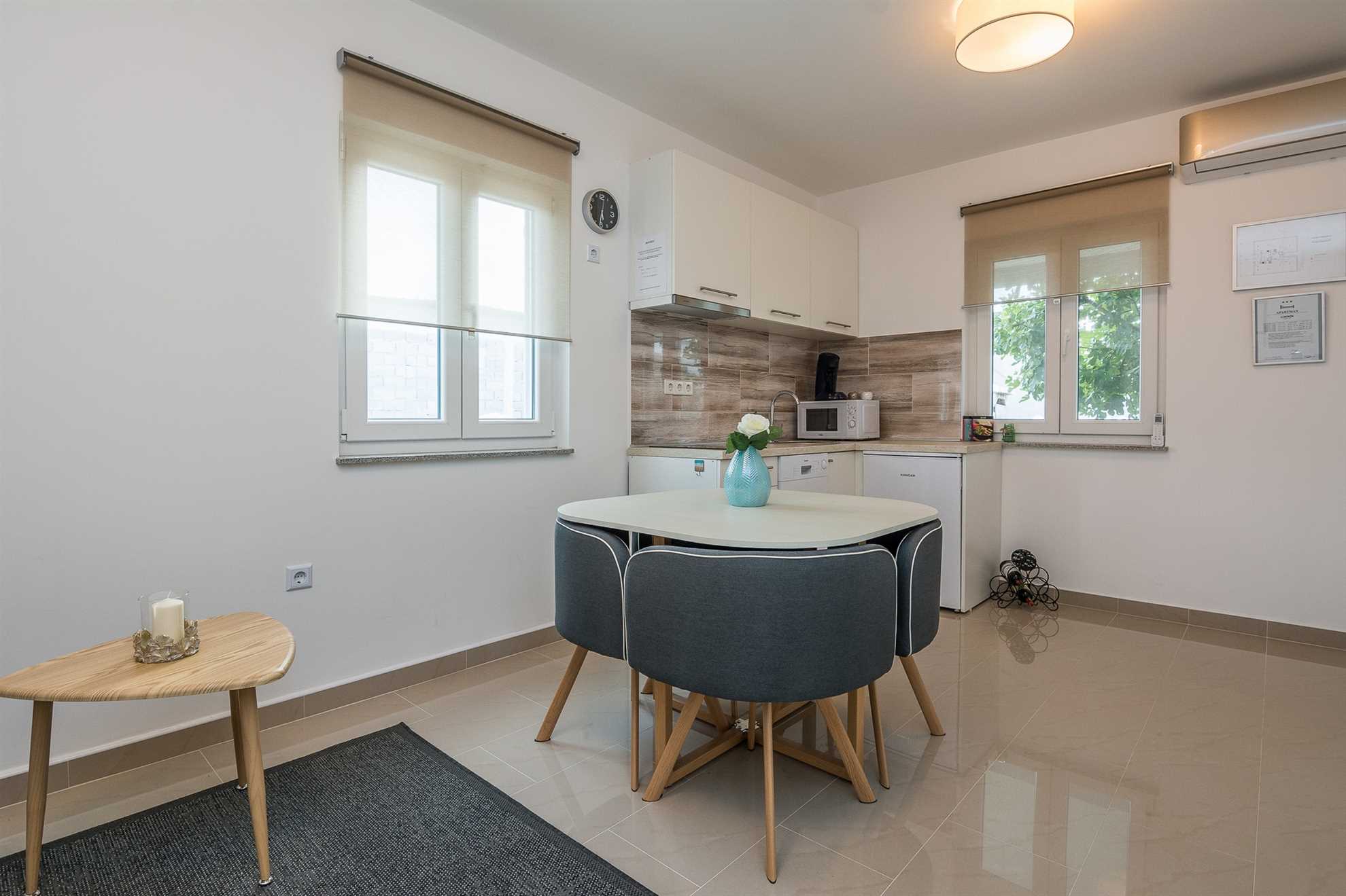 Apartment for 2-4 persons | just 70 m from beach | fully equipped