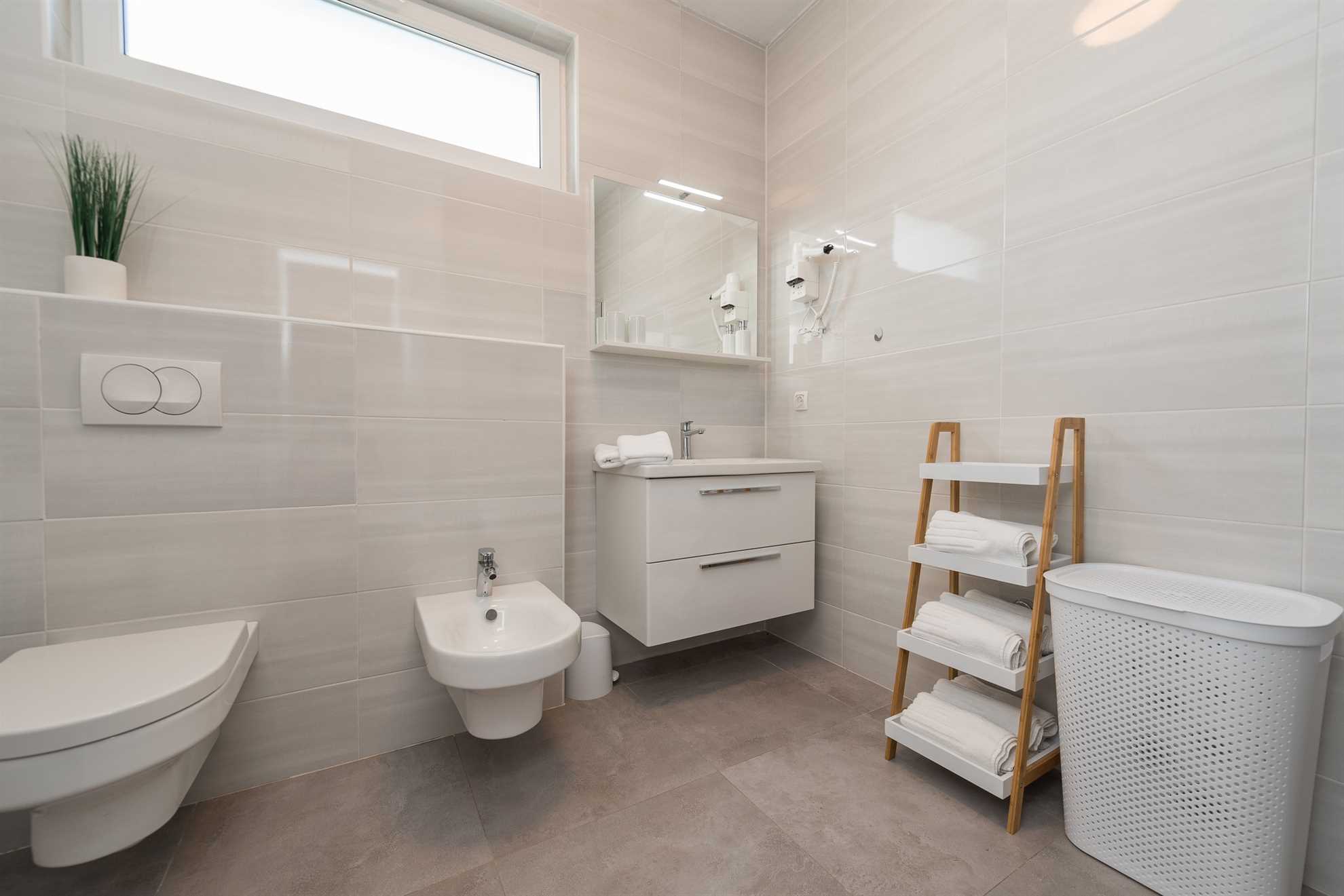 Obiteljska kuća za odmor s bazenom za 4-6 osoba | Fitness i Spa centar | Sportski tereni