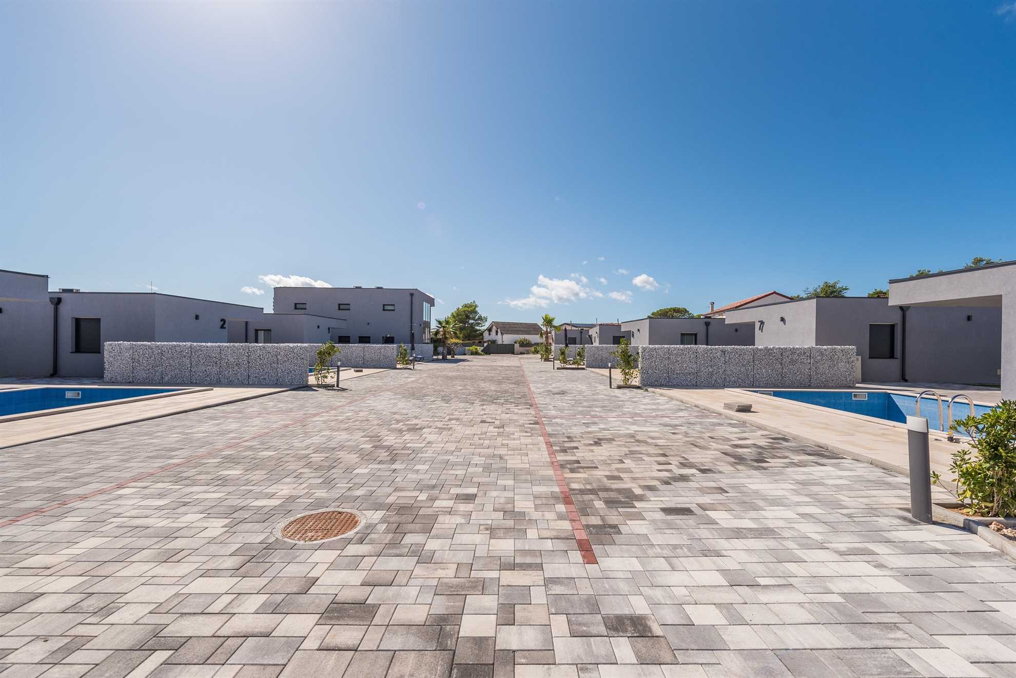 Obiteljska kuća za odmor s bazenom za 4-6 osoba | Fitness i Spa centar | Sportski tereni