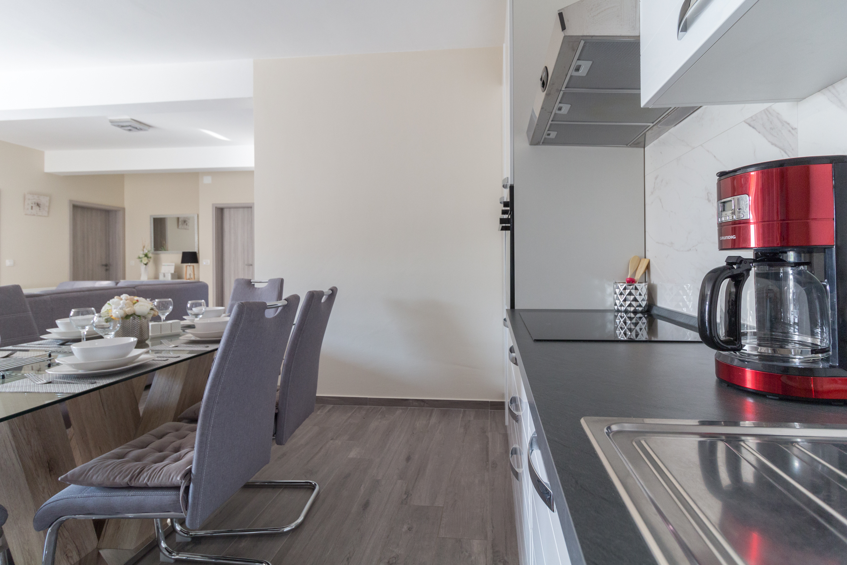 Luksuzano | Villa za 6 osoba | Bazen | samo 150 m od plaže