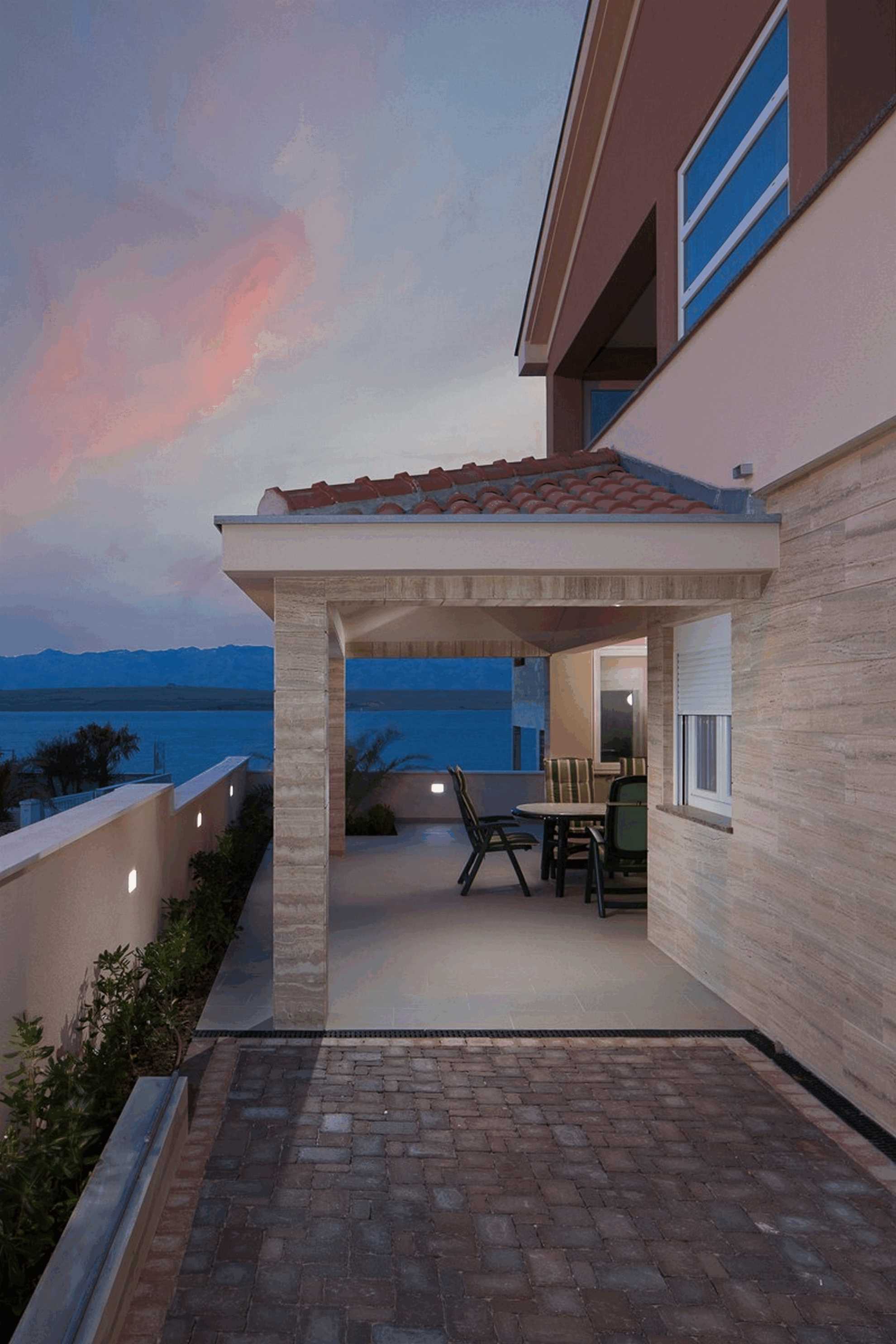 Luksuzan apartman | 20 m od plaže | za 2-4 osobe