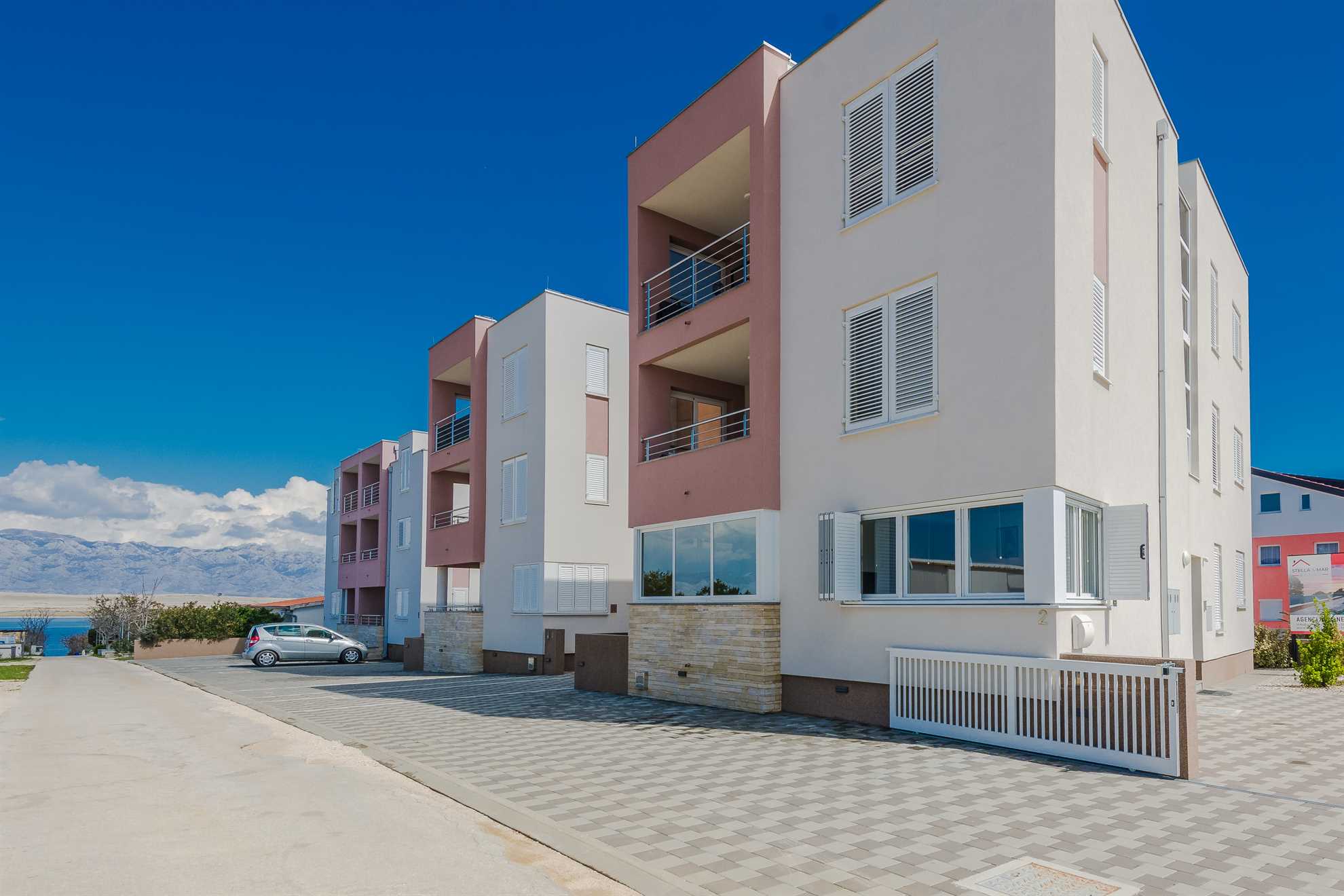 Apartman za 4-6 osoba | djelomičan pogled na more | mirna lokacija