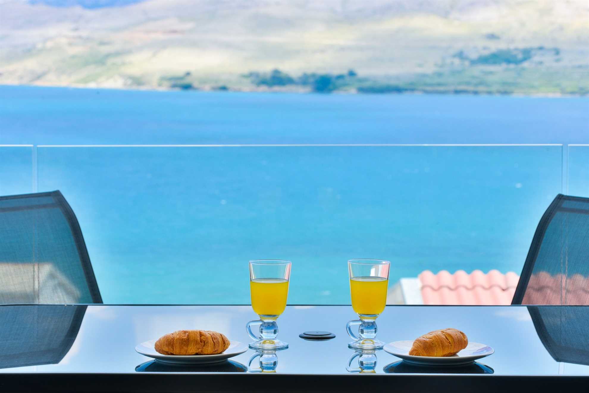 CROWONDER Pag View Apartments- Apartman A2 s pogledom na more