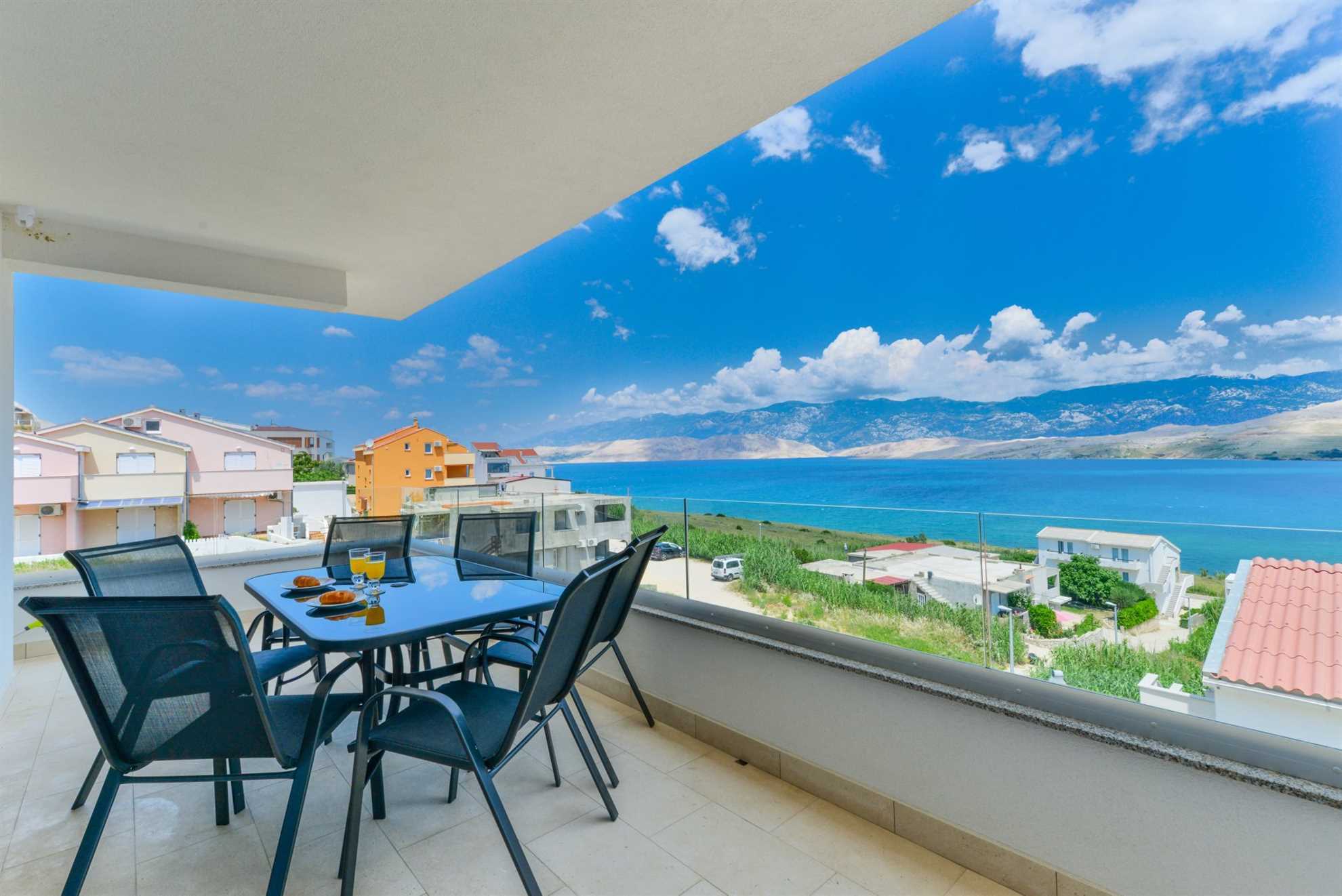 CROWONDER Pag View Apartments- Apartman A2 s pogledom na more