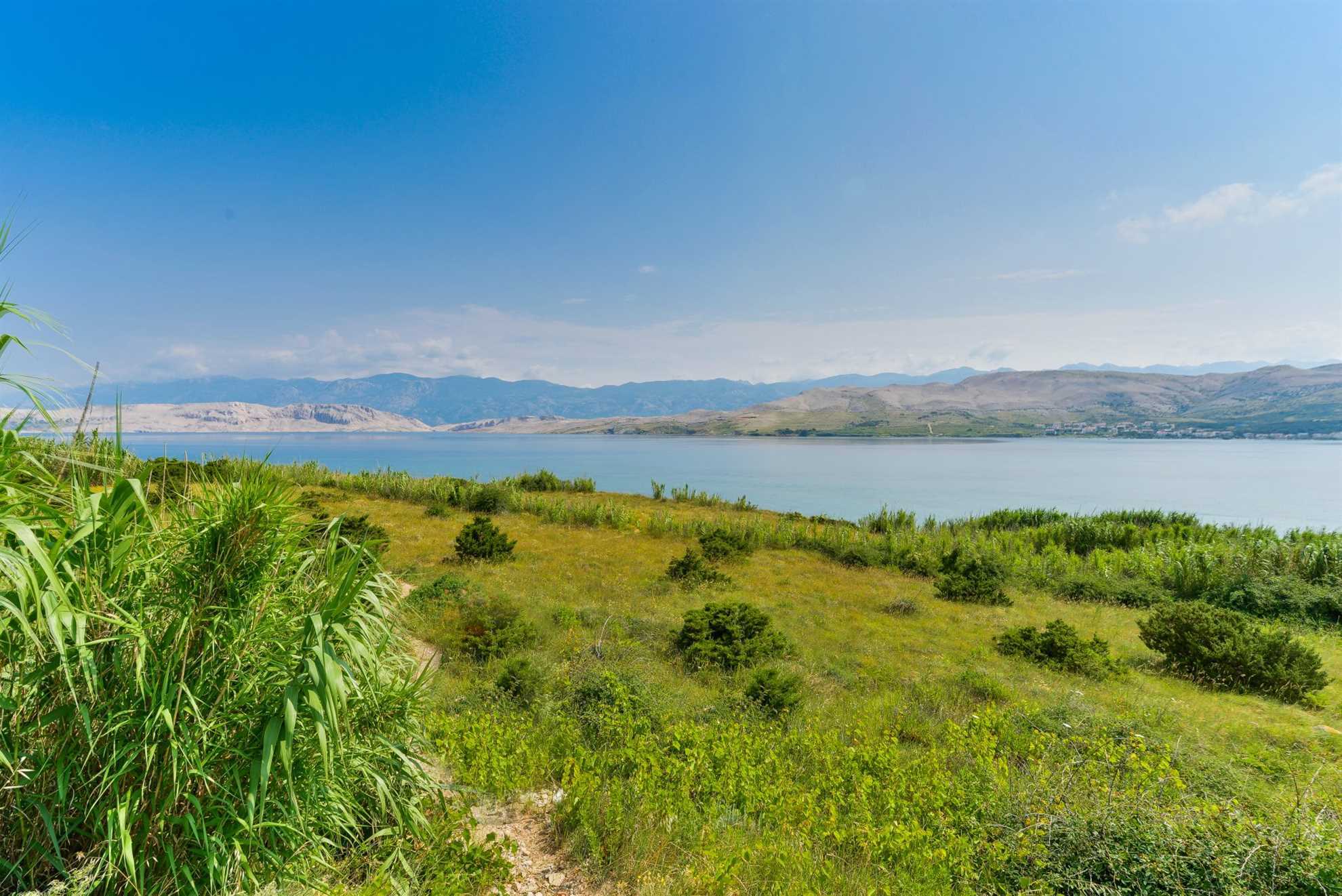 CROWONDER Pag View Apartments- Apartman A2 s pogledom na more