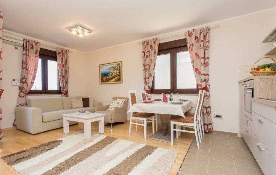 Apartmaji Stefano app2 56m2, Vantačići