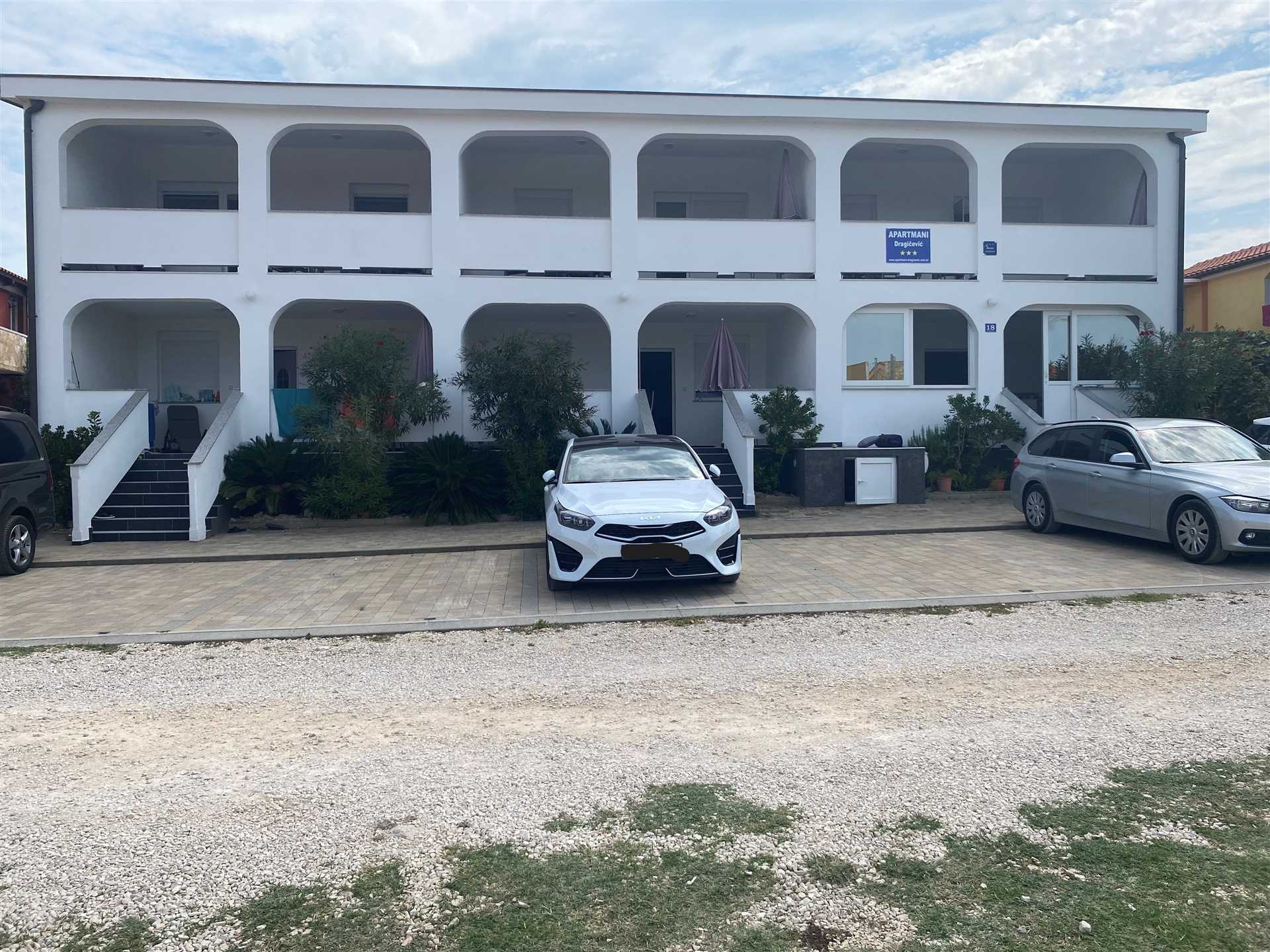 Apartmani Dragičević Velika Slatina XVI/18 23234 Vir Hrvatska