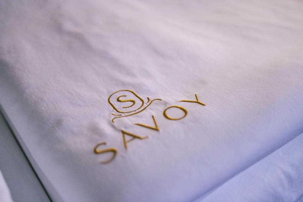 Dvoposteljna soba z masažno kadjo - Osijek