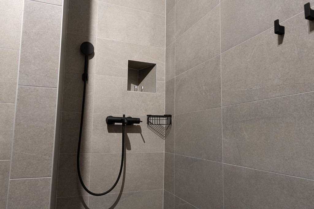 Standardna dvokrevetna soba s bračnim krevetom - Osijek