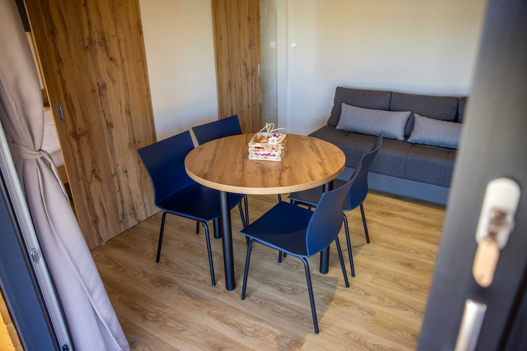 Mobilna kućica u Vinskom kampu Hažić