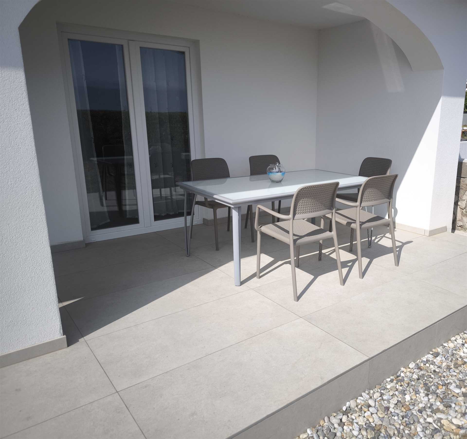 Apartman Sabun - 1. red do mora