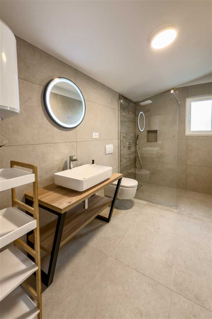 Apartman Sabun - 1. red do mora