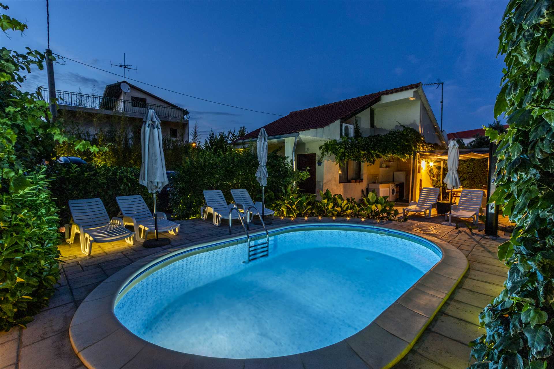 Holiday home Regina sa bazenom