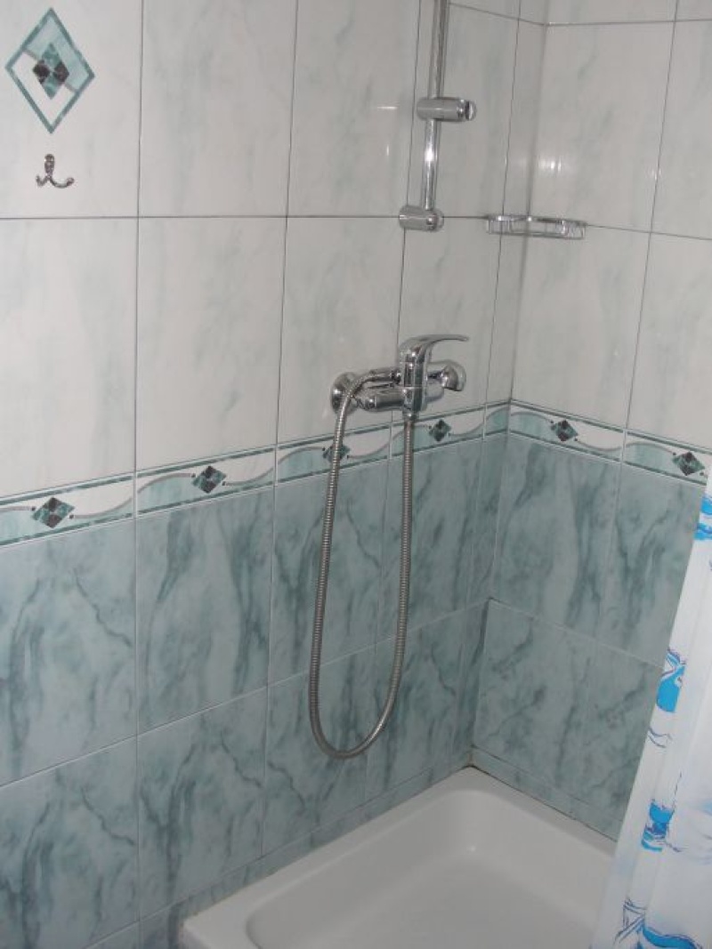 Apartments Petković, Žaborić - Blue apartment 50m from the sea, parking and berth