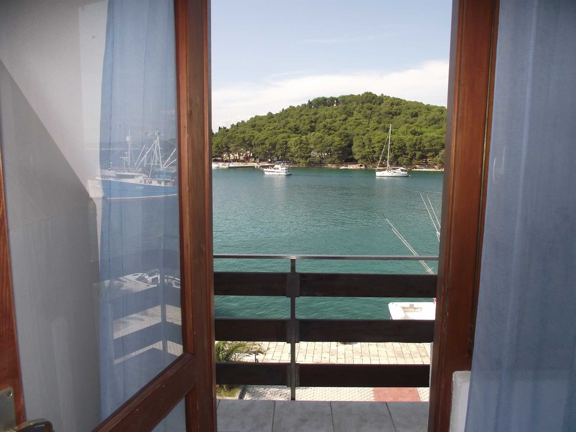 Kukljica, apartmani Milo, otok Ugljan.  3