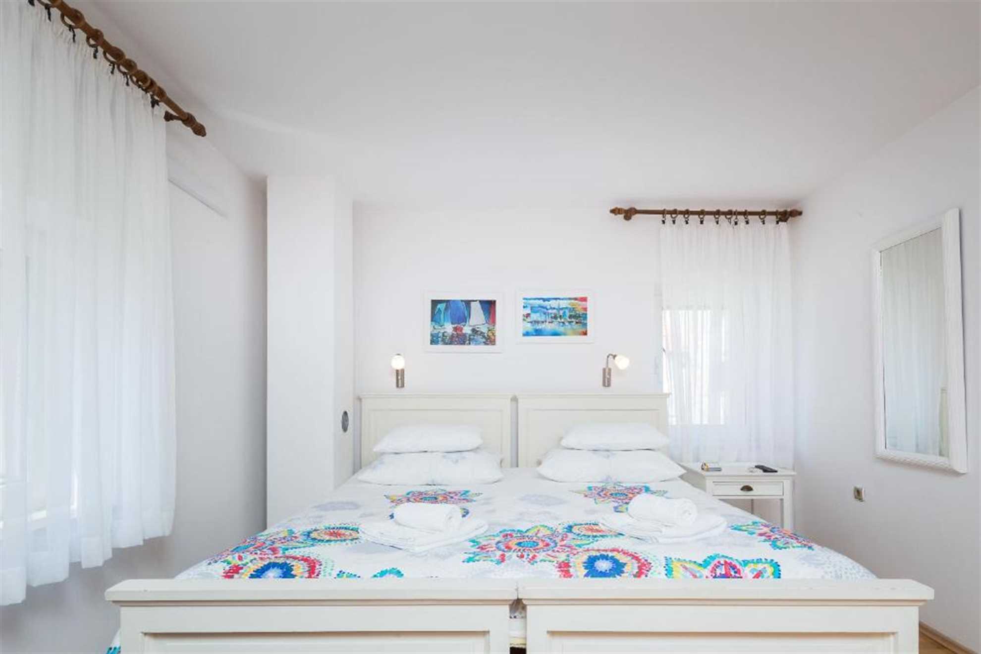 Apartma ima vse, kar potrebujete za prijetno bivanje.