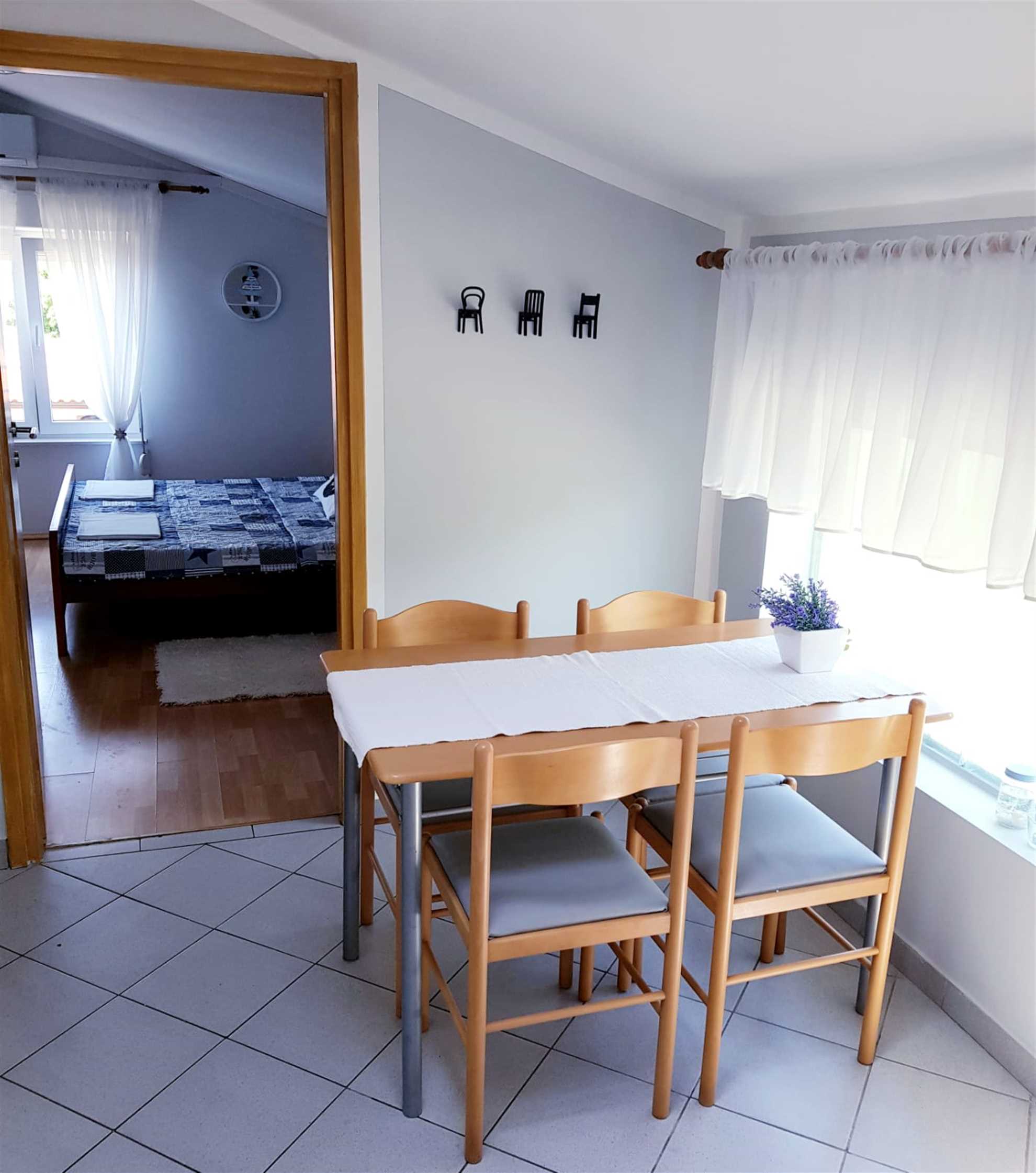 Apartment 7: Novi Vinodolski 50 m from the sea