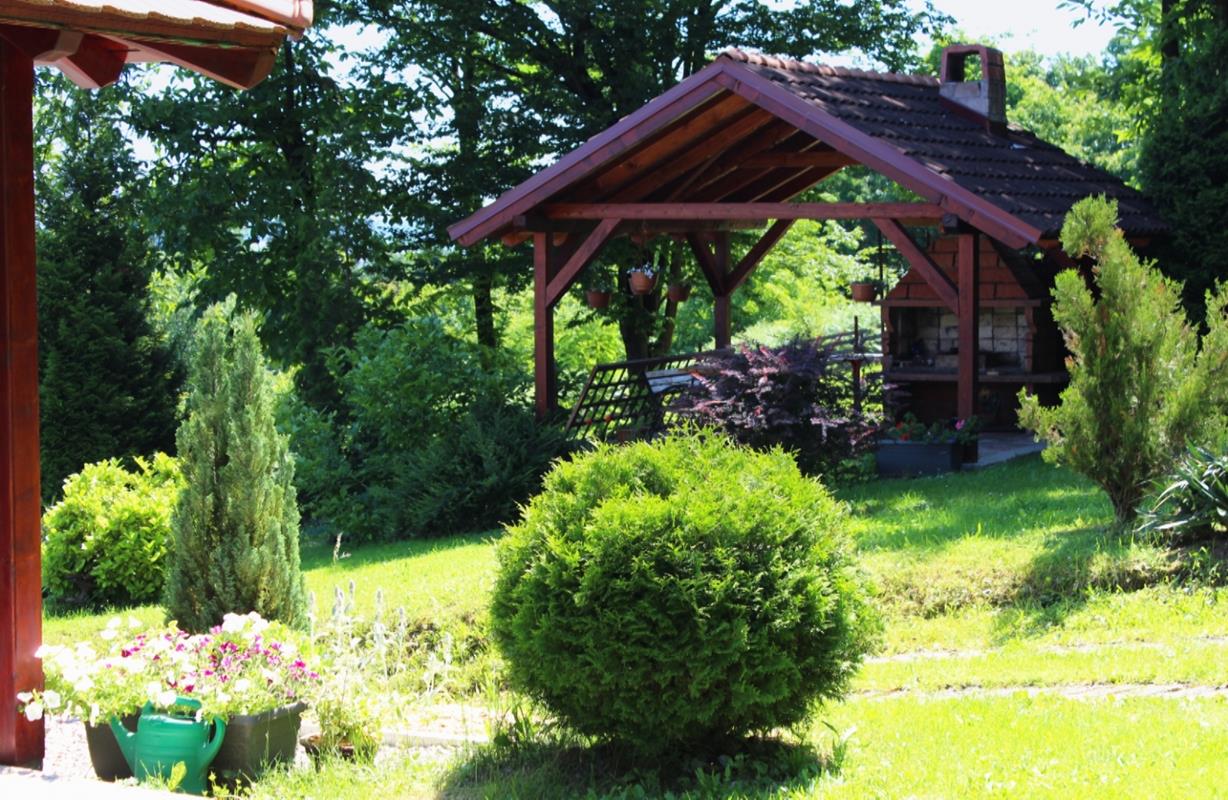 Kuca s bazenom, na osami - Petrinja