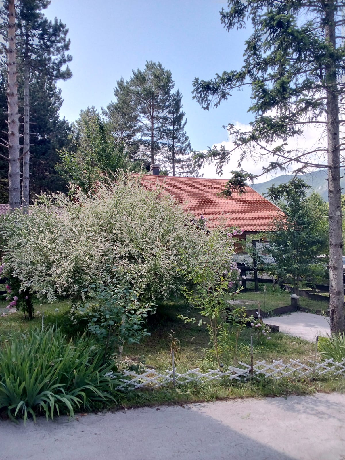 Kuća za odmor u Nacionalnom parku Plitvička jezera, veliki prostor