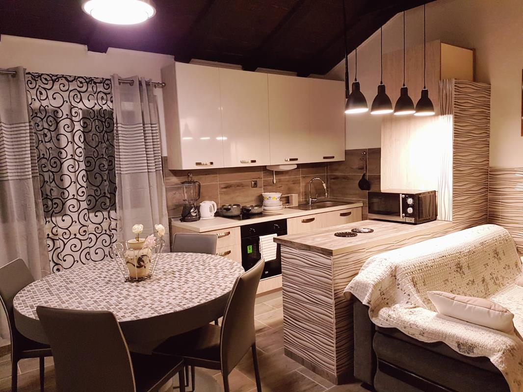 Oaza mira i tisine - Larisa 2+1