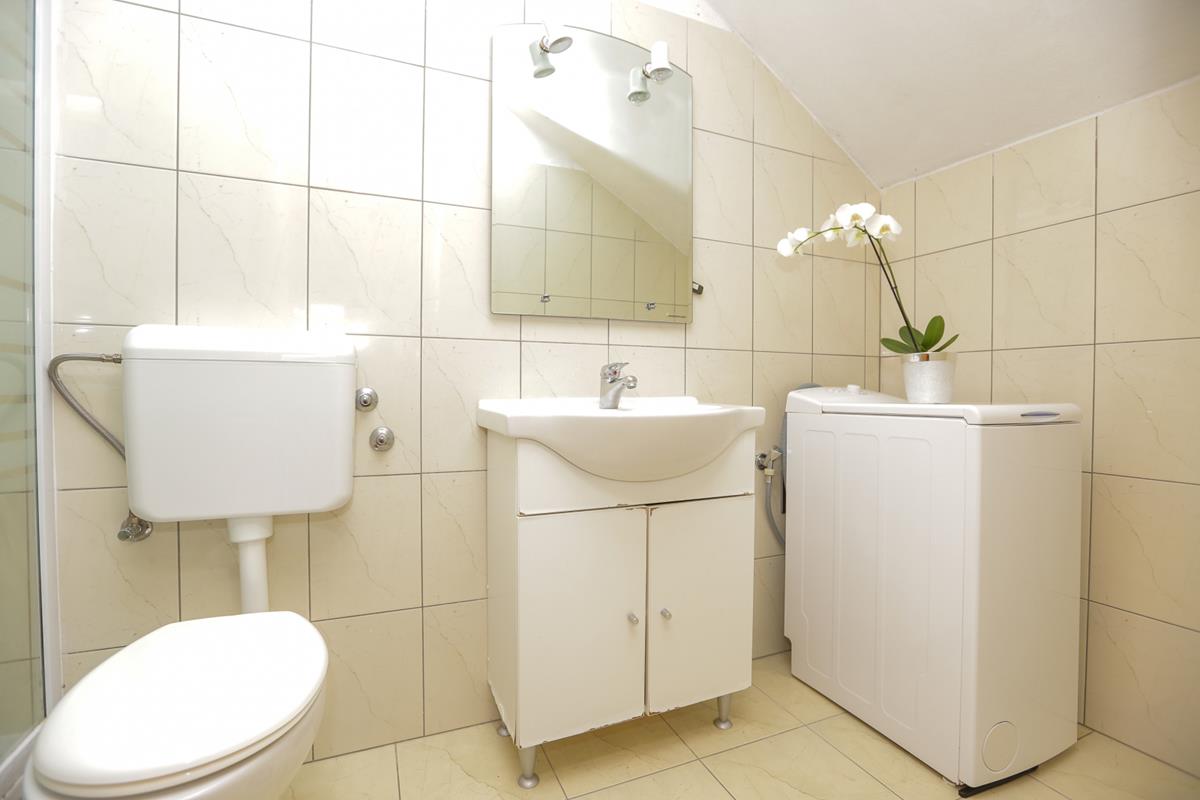 Čudovit apartma Uvala Plemic 1 s pogledom na morje - Rtina