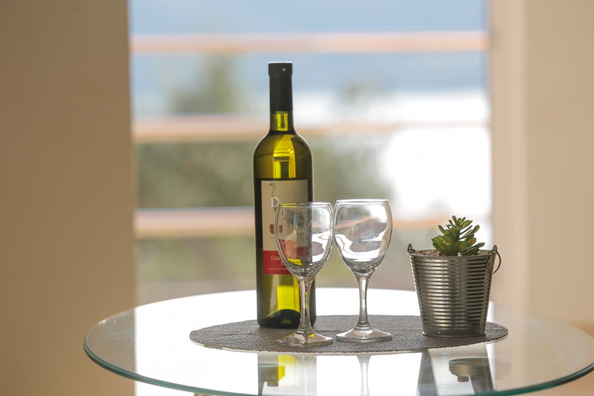 Čudovit apartma Uvala Plemic 1 s pogledom na morje - Rtina