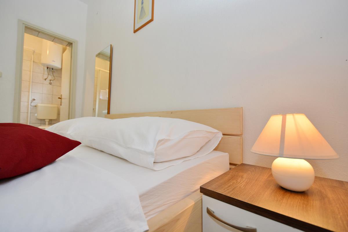 Čudovit apartma Antonija 1 - Starigrad Paklenica