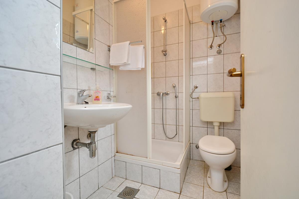 Čudovit apartma Antonija 1 - Starigrad Paklenica