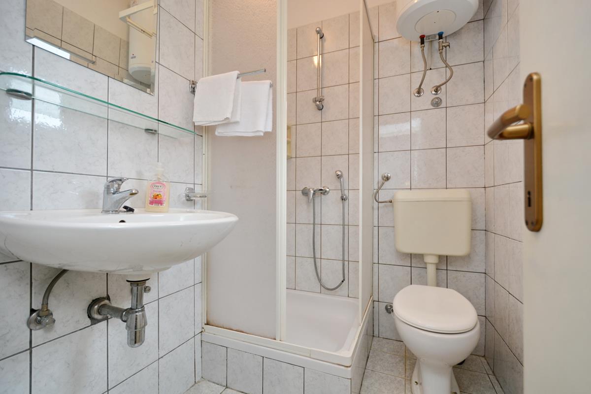 Čudovit apartma Antonija 1 - Starigrad Paklenica