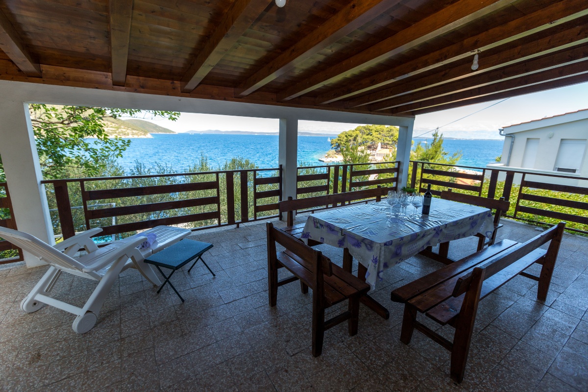 Prekrasni apartman Šime uz samo more - Savar