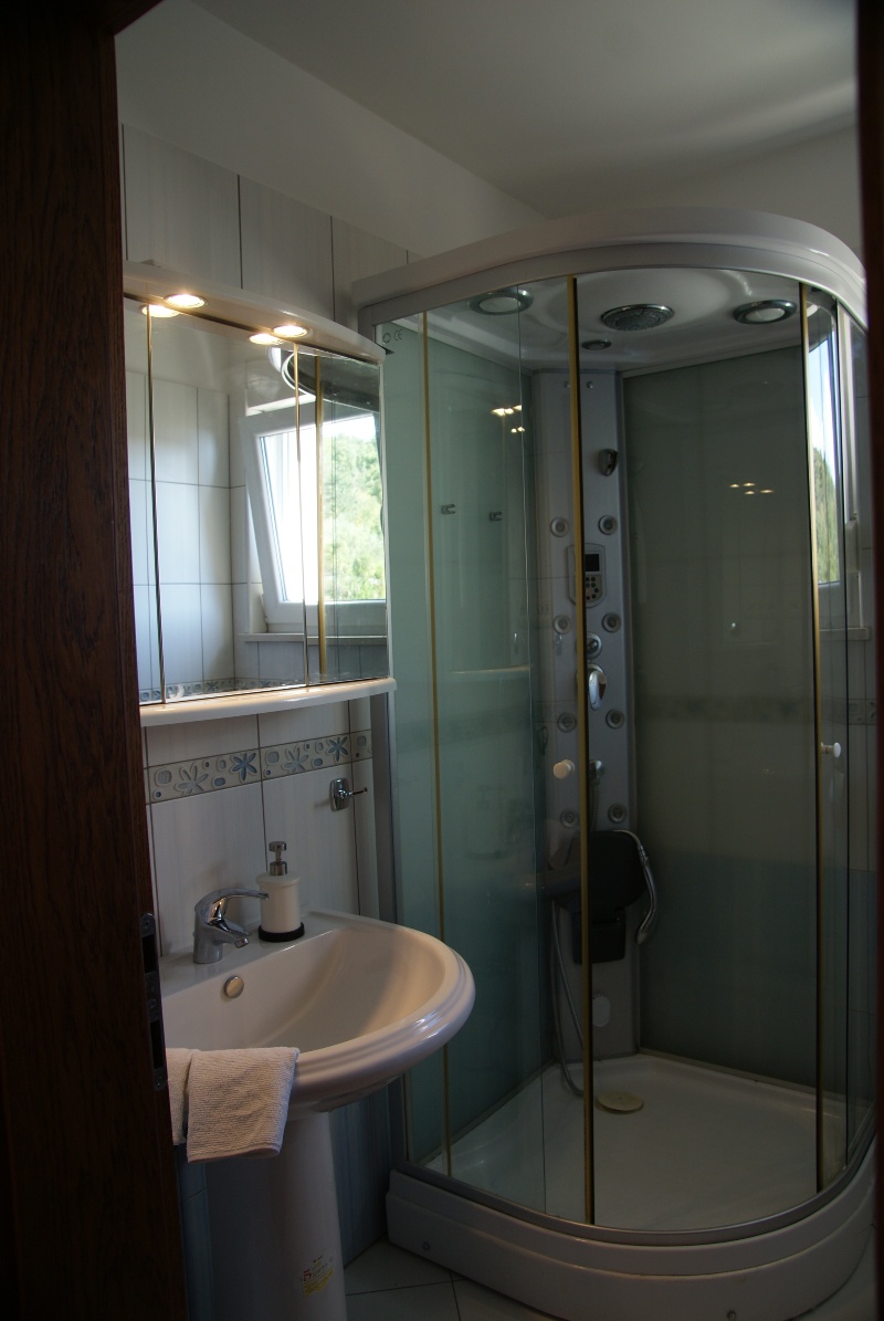 Apartmani Robic Selce - App2