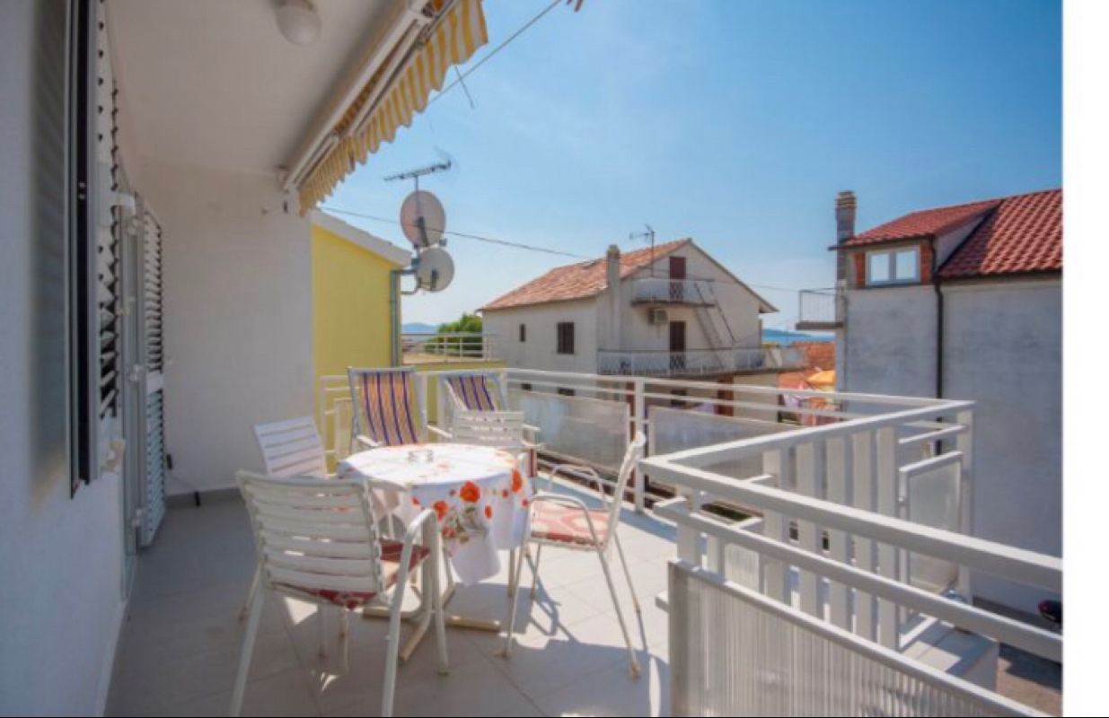 Apartments Orlovic Brodarica