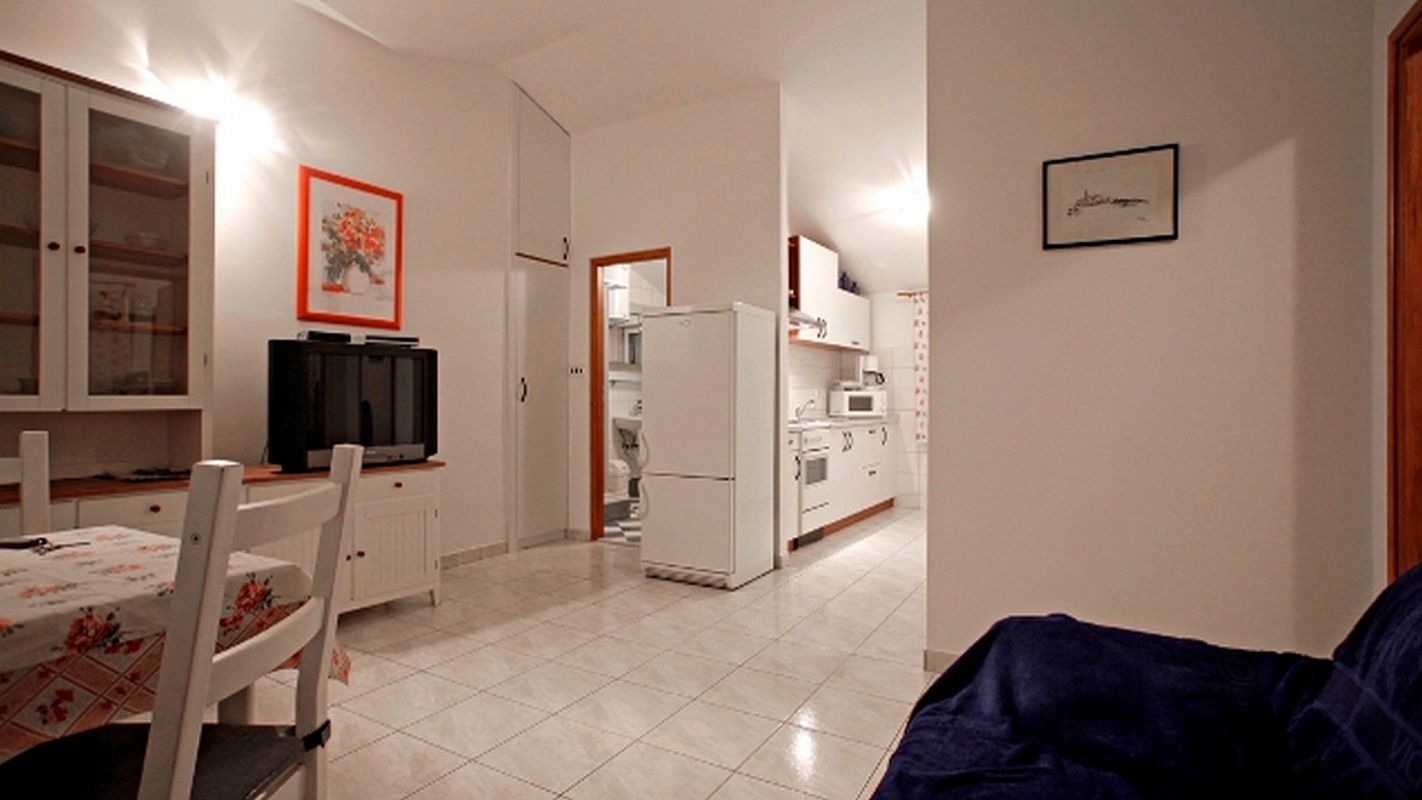 Apartmaji Troskot - A1