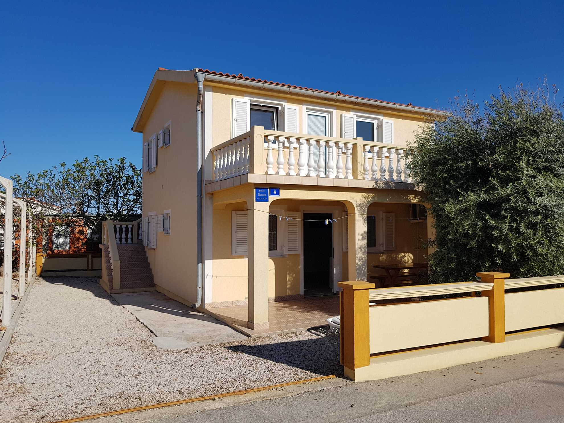 Prekrasan prostran apartman s dvije spavaće sobe